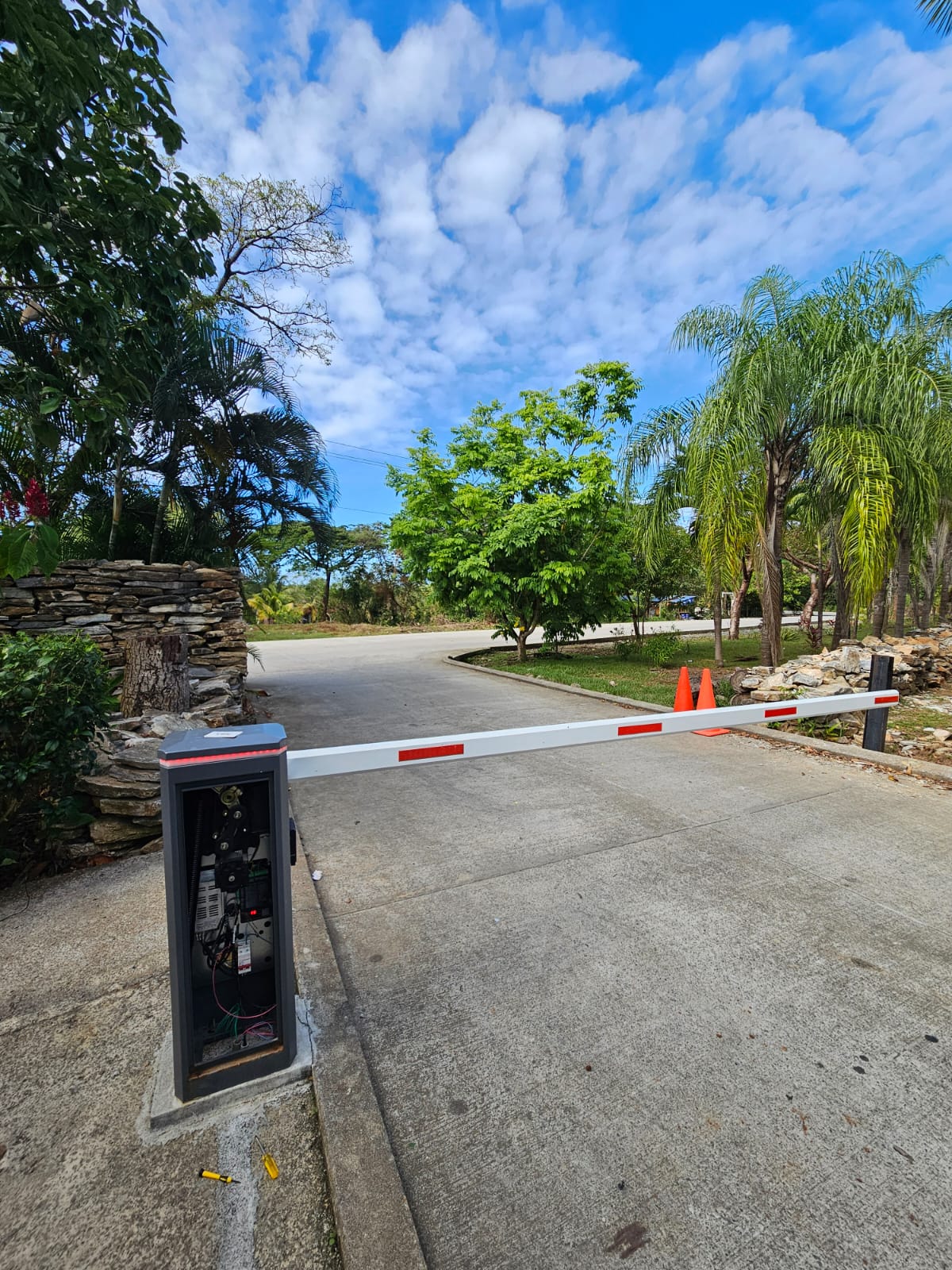 Tranca vehicular - Diamond Apartment